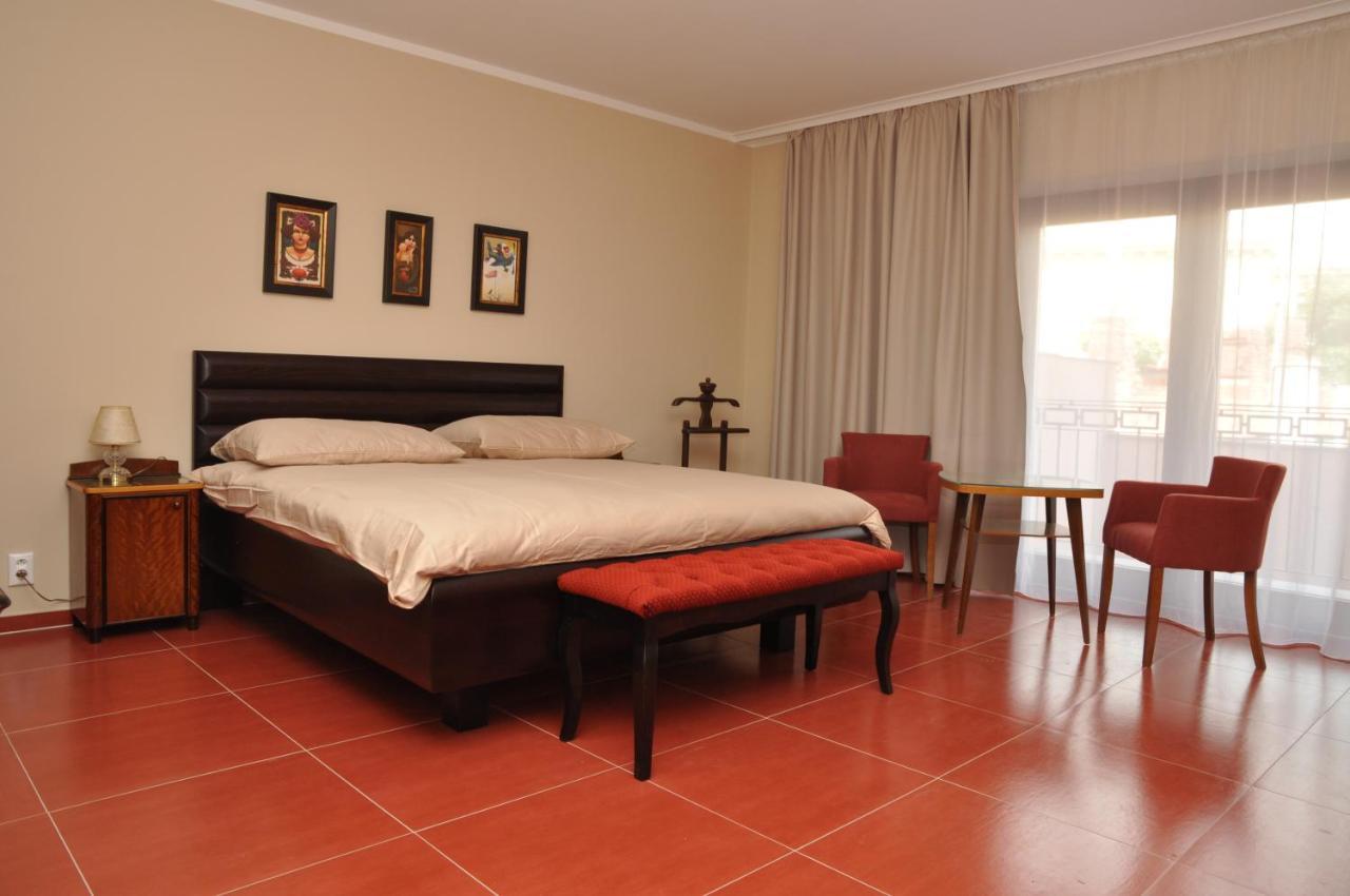 Frikulin Hotel Prostejov Ngoại thất bức ảnh