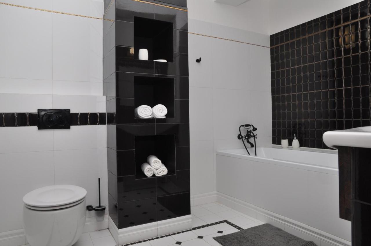 Frikulin Hotel Prostejov Ngoại thất bức ảnh