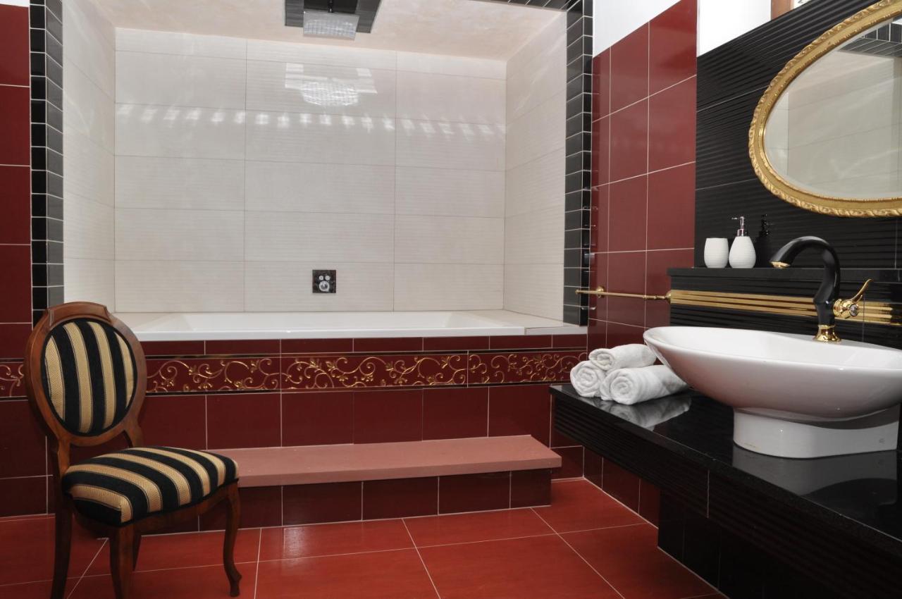 Frikulin Hotel Prostejov Ngoại thất bức ảnh