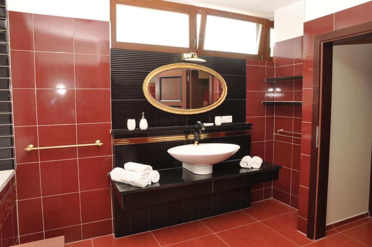 Frikulin Hotel Prostejov Ngoại thất bức ảnh